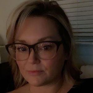 Meet your Posher, Krystal